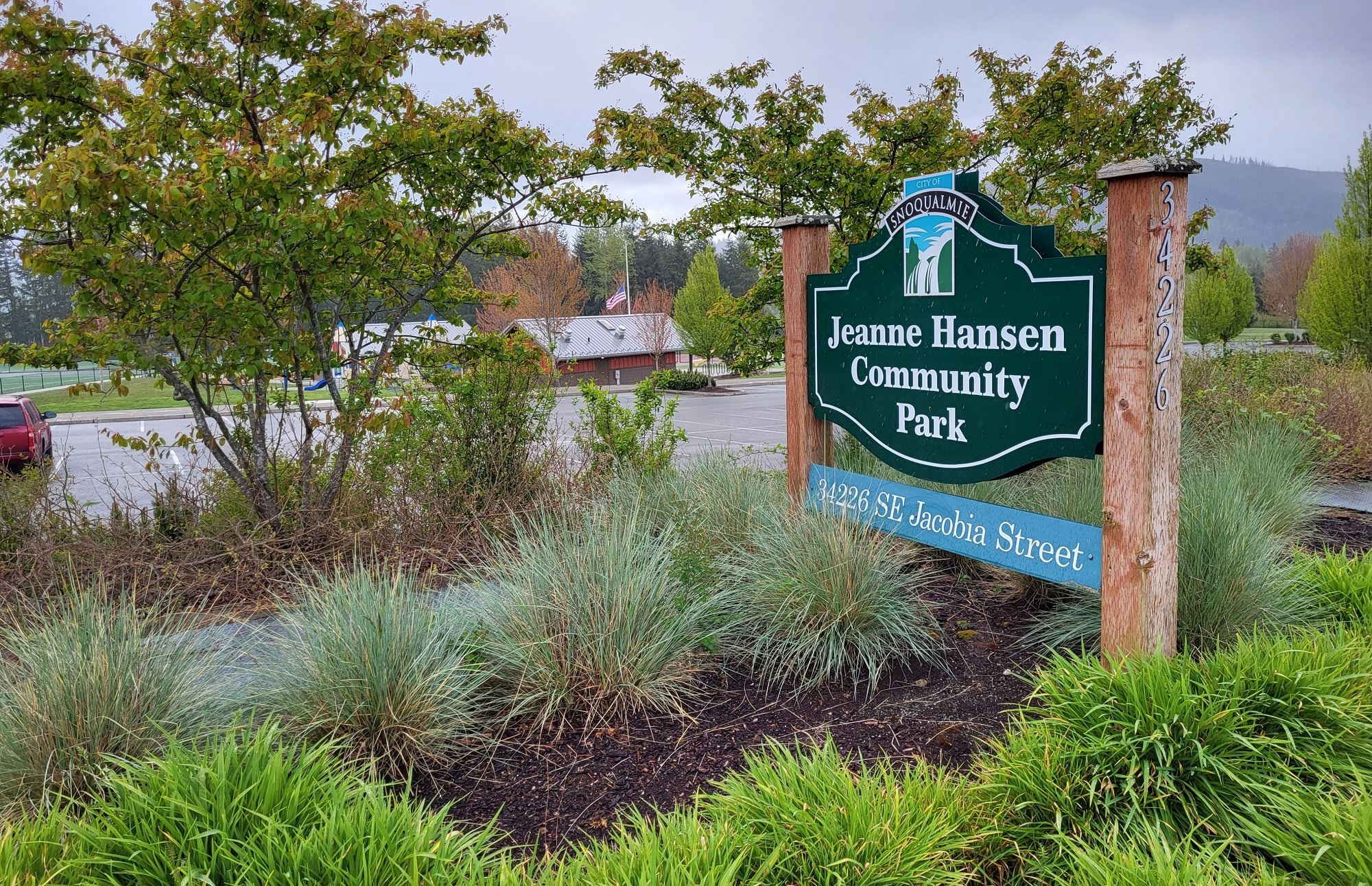 Jeanne Hansen entrance